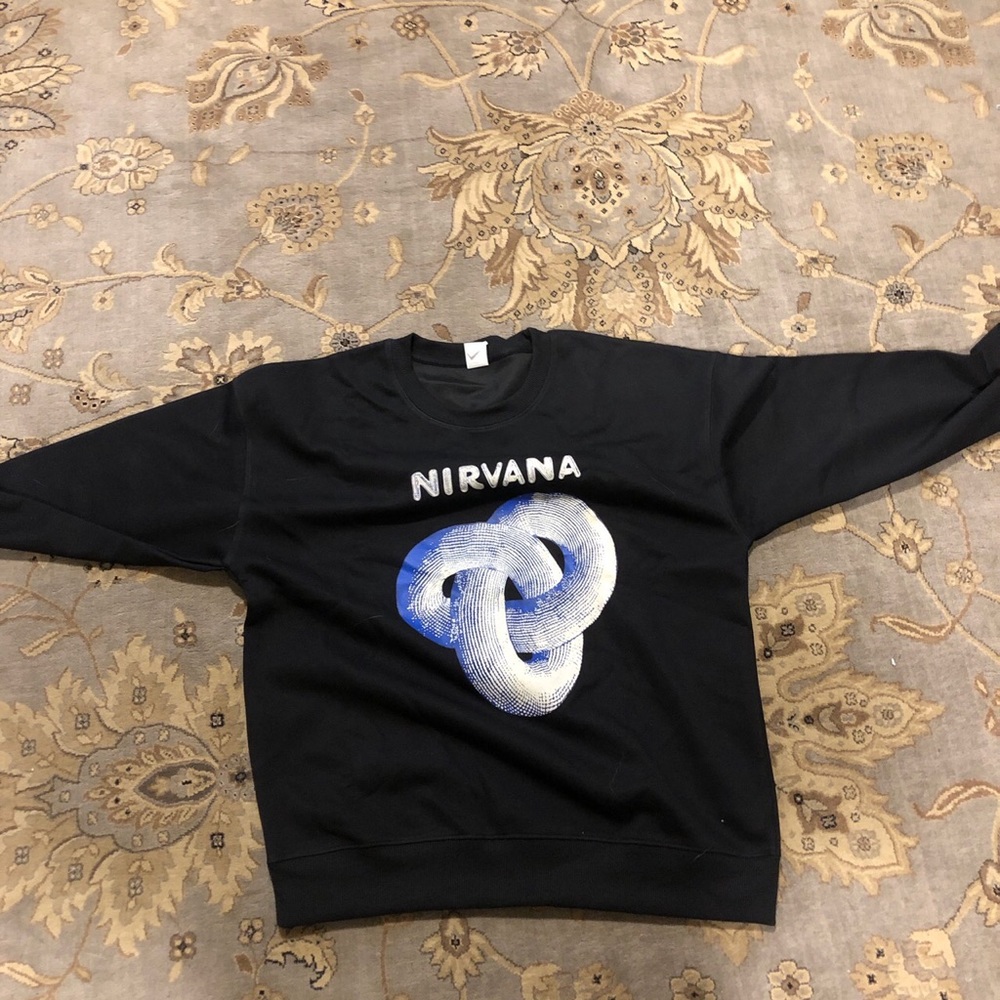 Black Nirvana long sleeve